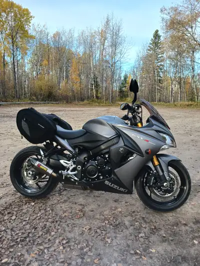 The GSX-S1000F is more upright and comfortable than a dedicated sport bike, such as the GSX-R. It us...
