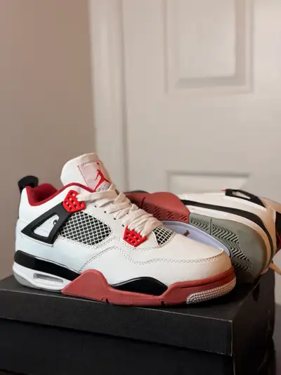 Jordan 4 Retro, View more