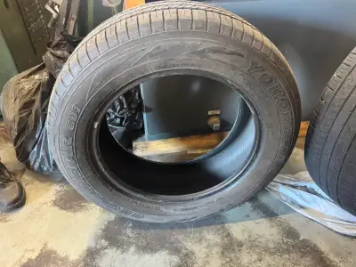 Selling a pair (2) of Yokohama Geolandar G91 all-season tires. Details: Brand: Yokohama Model: Geola...