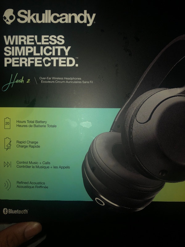 Skullcandy Hesh 2 Wireless OverEar Headphones Headphones Winnipeg