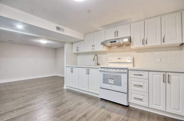 Renovated (All inclusive) 2 bedroom basement apt in pickering!! in Long Term Rentals in Oshawa / Durham Region - Image 3