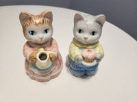 Vintage Pair of Avon Ceramic Cat Creamer and Sugar