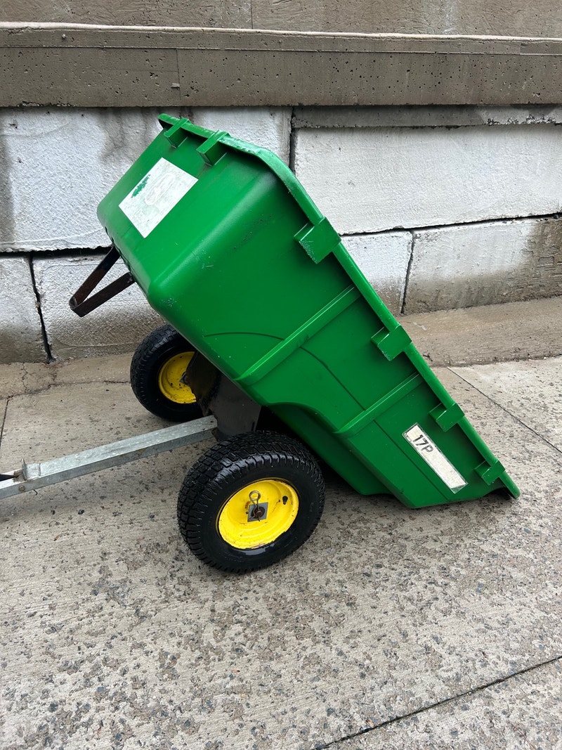John Deere 1,000 lb. 17 cu. ft. TowBehind Poly Utility Cart