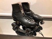SUPER CLEAN! Vintage 1970's Delta roller skates - made in Canada