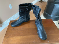 Brand new I LOVE COMFORT Boots, size 8