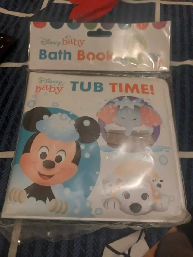 Disney Baby Bath Book in Toys in Ottawa - Image 2