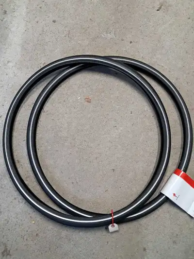 NEW - Specialized Roadsport Reflect 700x32c bike tires, View more