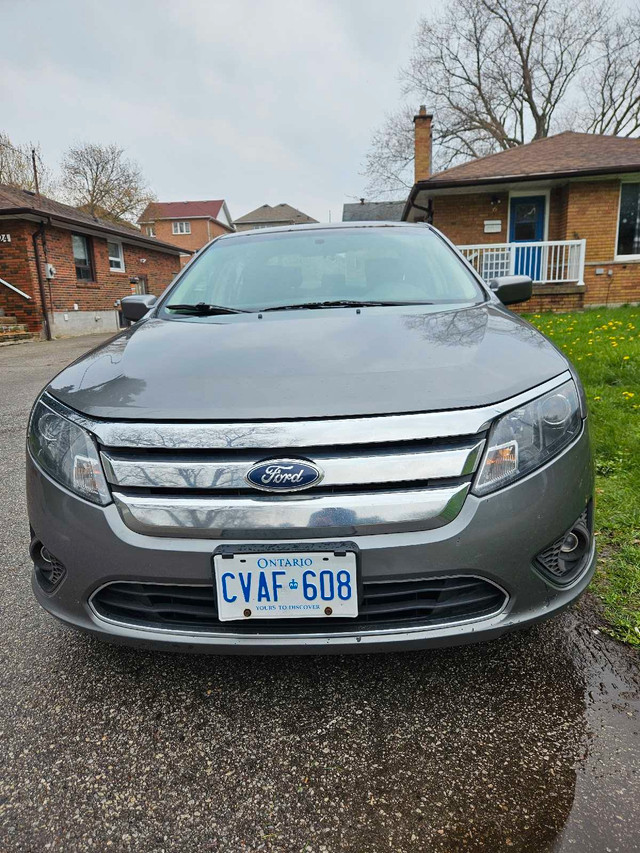 2012 Ford fusion se in Cars & Trucks in City of Toronto - Image 4