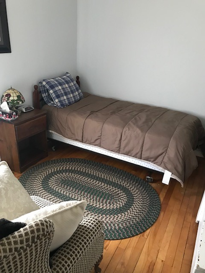 SHARED USE OF KITCHEN LIVING ROOM AND BATHROOM, INCLUDES FREE UNLIMITED WIFI AND REASONABLE USE OF L...