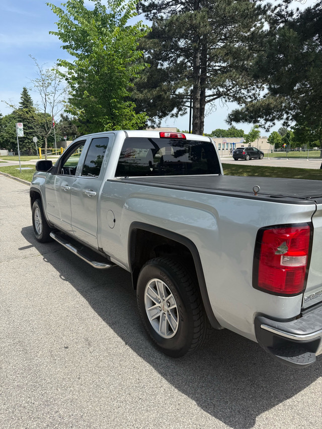 2016 GMC SIERRA SLE 4x4 CREW CAB FOR SALE in Cars & Trucks in City of Toronto - Image 4