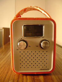 Crosley AM/FM Retro Radio For Sale