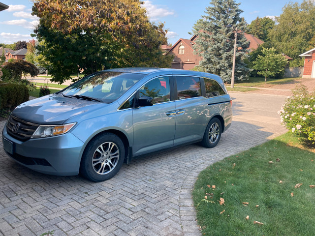 2011 Honda Odyssey in Cars & Trucks in Guelph