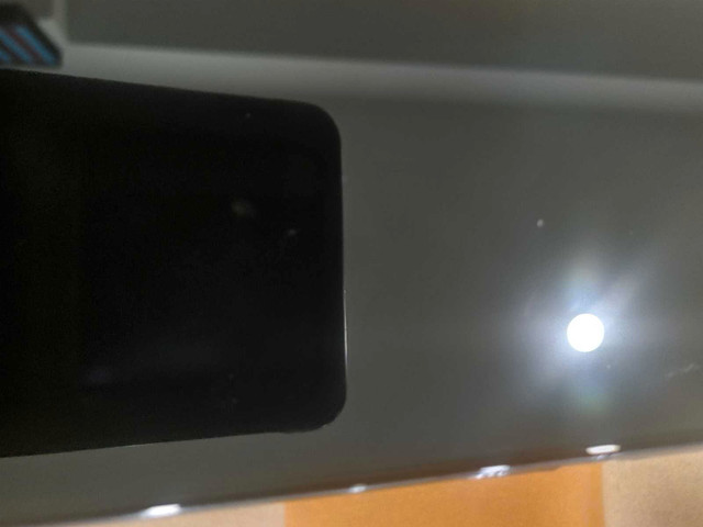 Samsung Galaxy S20 FE 5G in Cell Phones in Hamilton - Image 3