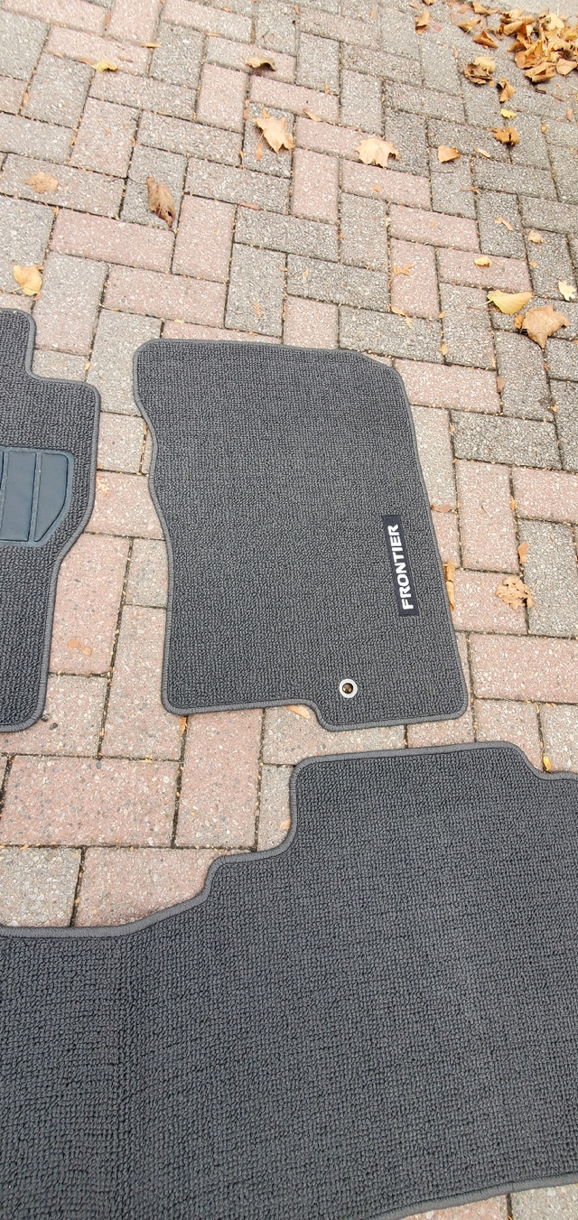 Brand New Nissan Frontier Factory Floor Mats   in Other Parts & Accessories in Barrie - Image 3