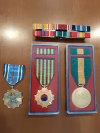 ACTUAL MILITARY RIBBON AND MEDAL