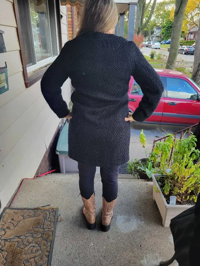 Vintage Kenzie knitted coat. A classic design size small in Women's - Tops & Outerwear in Windsor Region - Image 8