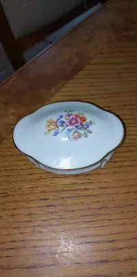 Beautiful vintage porcelain trinket box Made in Germany