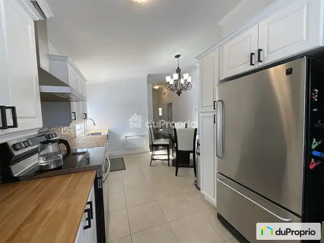 Maison à vendre 4 chambre 2 salles de bain in Houses for Sale in Laurentides - Image 12