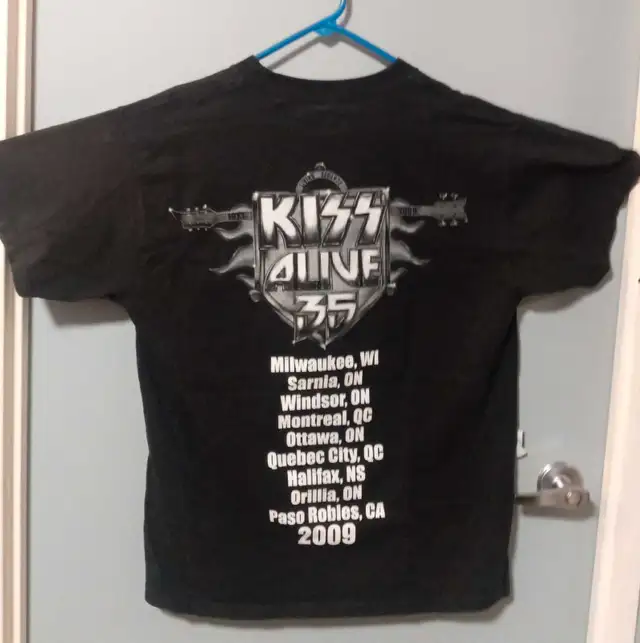 T-shirt kiss ALIVE 35 CONCERT in Men's in Belleville - Image 3
