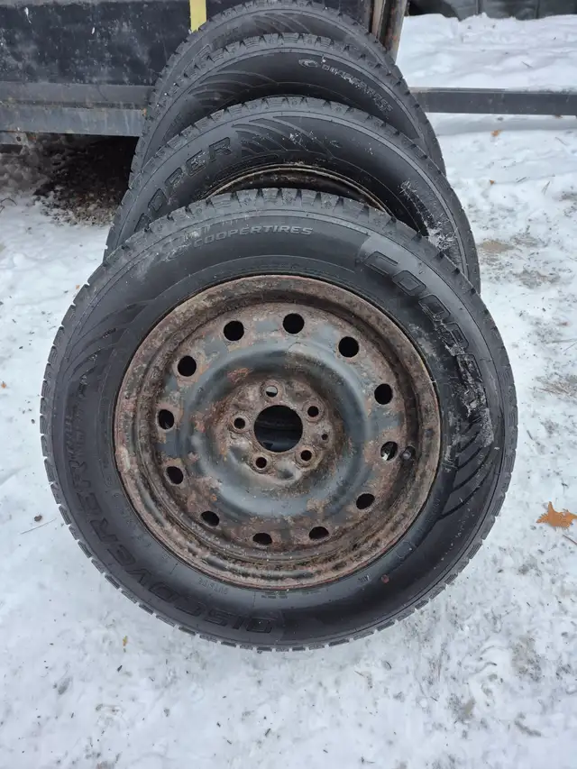 Used Winter Tires in Tires & Rims in Kawartha Lakes - Image 4