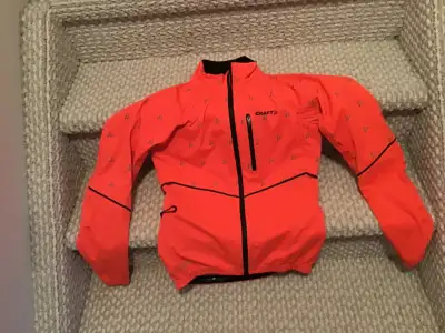 Ladies running jacket. Small, View more