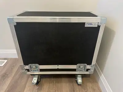 BRAND NEW MULTI-CASSE PRO ATA ROAD CASE (Used by co's Cirque Cirque du Soleil etc) PULL-OVER AMP COM...