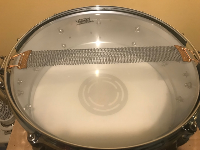Pearl Reference Steel Snare 5.5x14 dans Percussions  à Longueuil/Rive Sud - Image 4