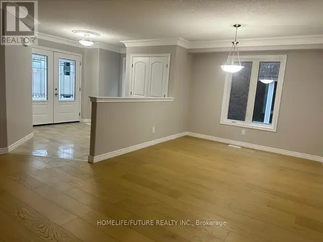 Looking for tenant to rent in Room Rentals & Roommates in Peterborough - Image 12