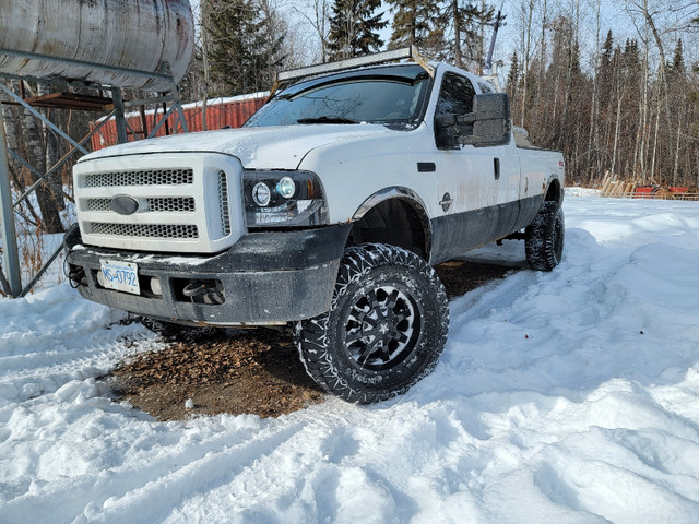 2006 Powerstroke in Cars & Trucks in Kamloops - Image 2