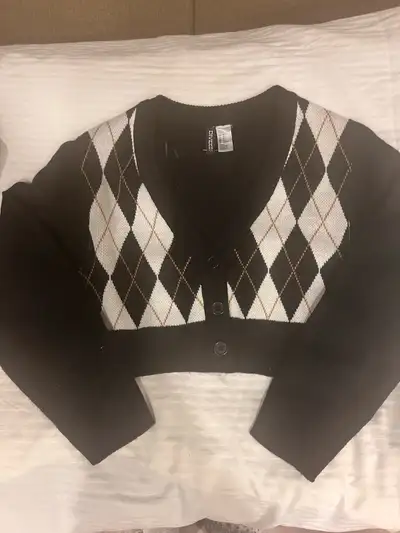 youth XS sweater , View more