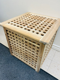 Table d’appoint 20 x 20 x 20”Ikea storage table