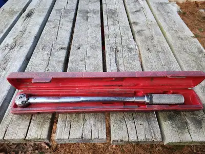 First $290 takes it. I am not looking for any offers. For sale a, Snap-on Snap on 1/2 Drive Click Ty...