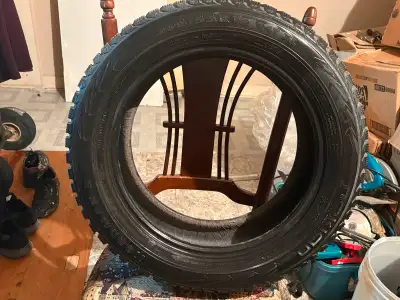 Nokian 205/55R16 ( x4) Hiver Excellente condition