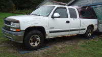 PARTING OUT 2001 CHEV. 4x4  5.2, Auto.