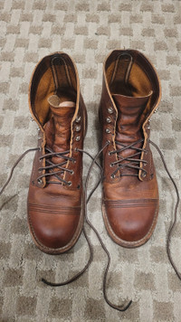 Red Wing Iron Rangers size 9