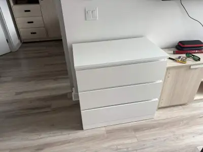 Selling IKEA MALM, View more