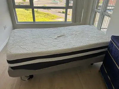 Lit simple électrique Tempur-Pedic, View more