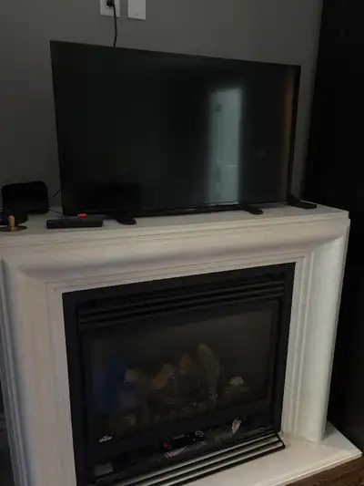 insignia 40 inch TV, View more