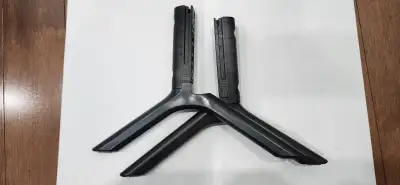 SAMSUNG TV LEGS (BN63-17427D) $50.00, View more