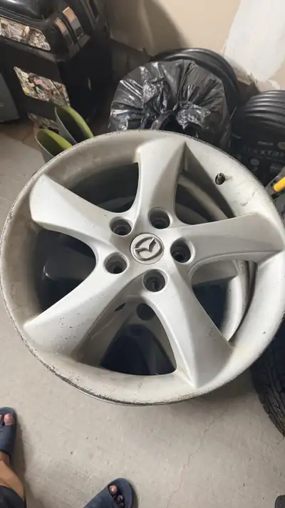 17 inch 5 Spoke and 5 bolt original mazda mag wheels rims