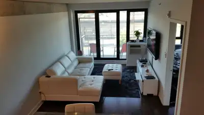 Beautiful condo Griffintown Views Of Downtown