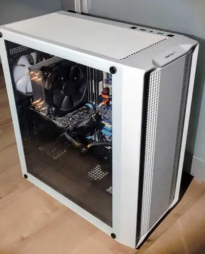 Gamer PC à vendre/for sale, View more