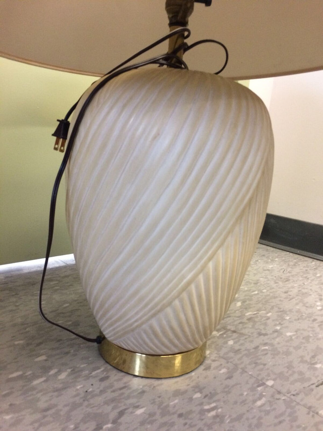 Lamp - ceramic body with brass - table top  in Indoor Lighting & Fans in Kingston - Image 2