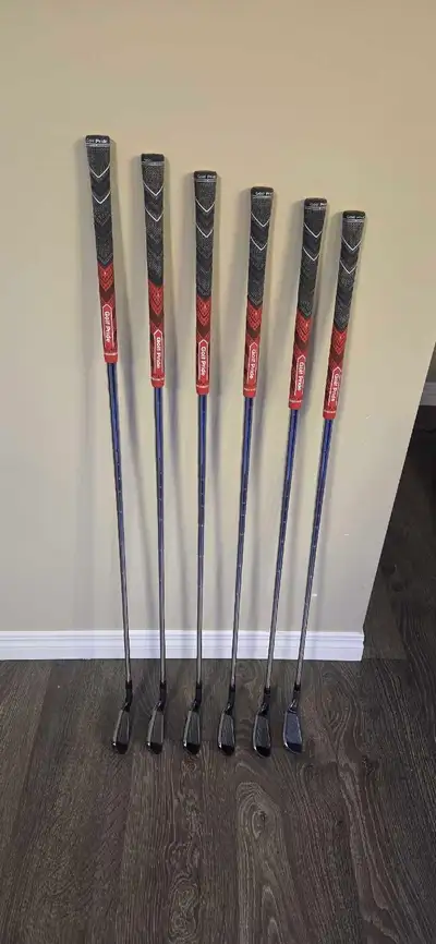 Taylormade M2 Iron Set 5i-PW Reg Shafts RH, View more