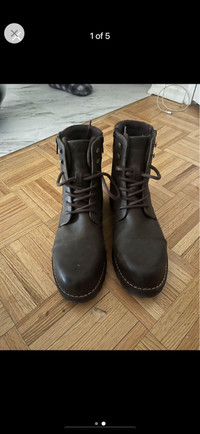 Men’s dress boots