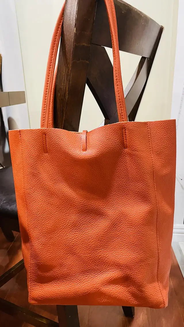 Borse in Pelle Bag in Women's - Bags & Wallets in City of Toronto - Image 2