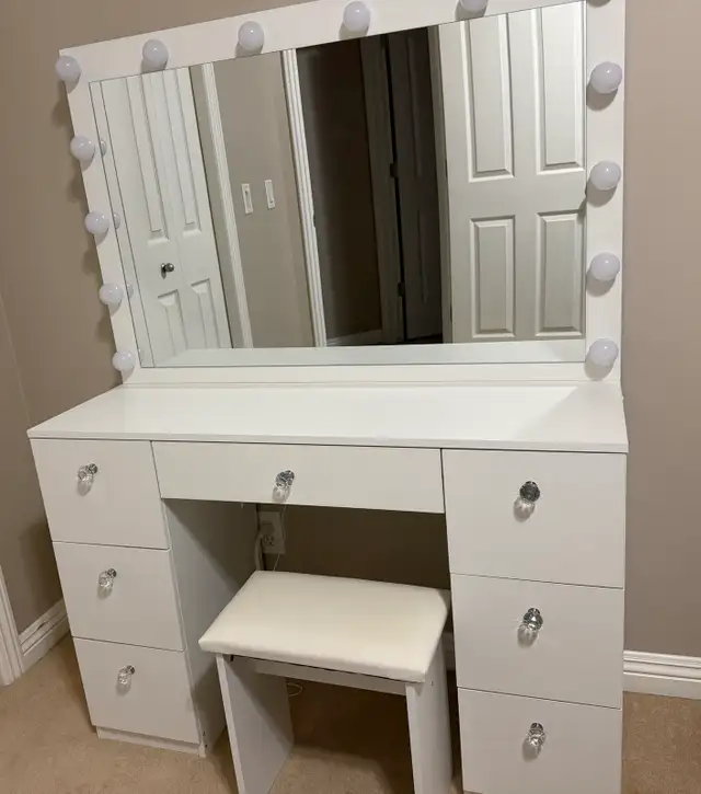 Makeup Vanity Desk