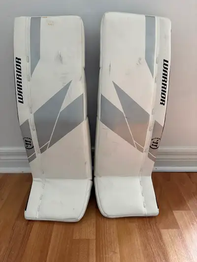 Warrior Ritual R/G7 Youth Goalie Leg Pads – 24+0.5" – Very Good, View more