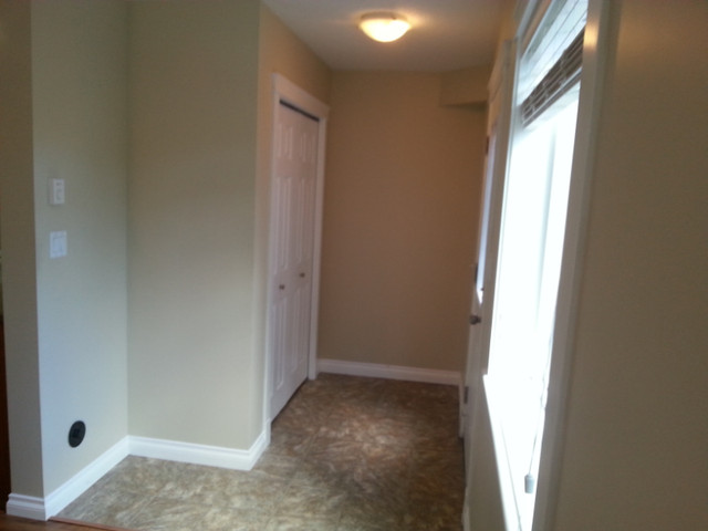 Two Bedrooms, One Bath Lower Level Suite in Long Term Rentals in Nanaimo - Image 4