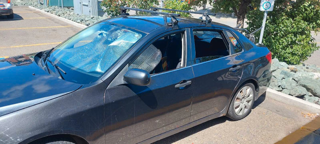 Subaru impreza 2008 4Dr For Sale in Cars & Trucks in Prince George - Image 2